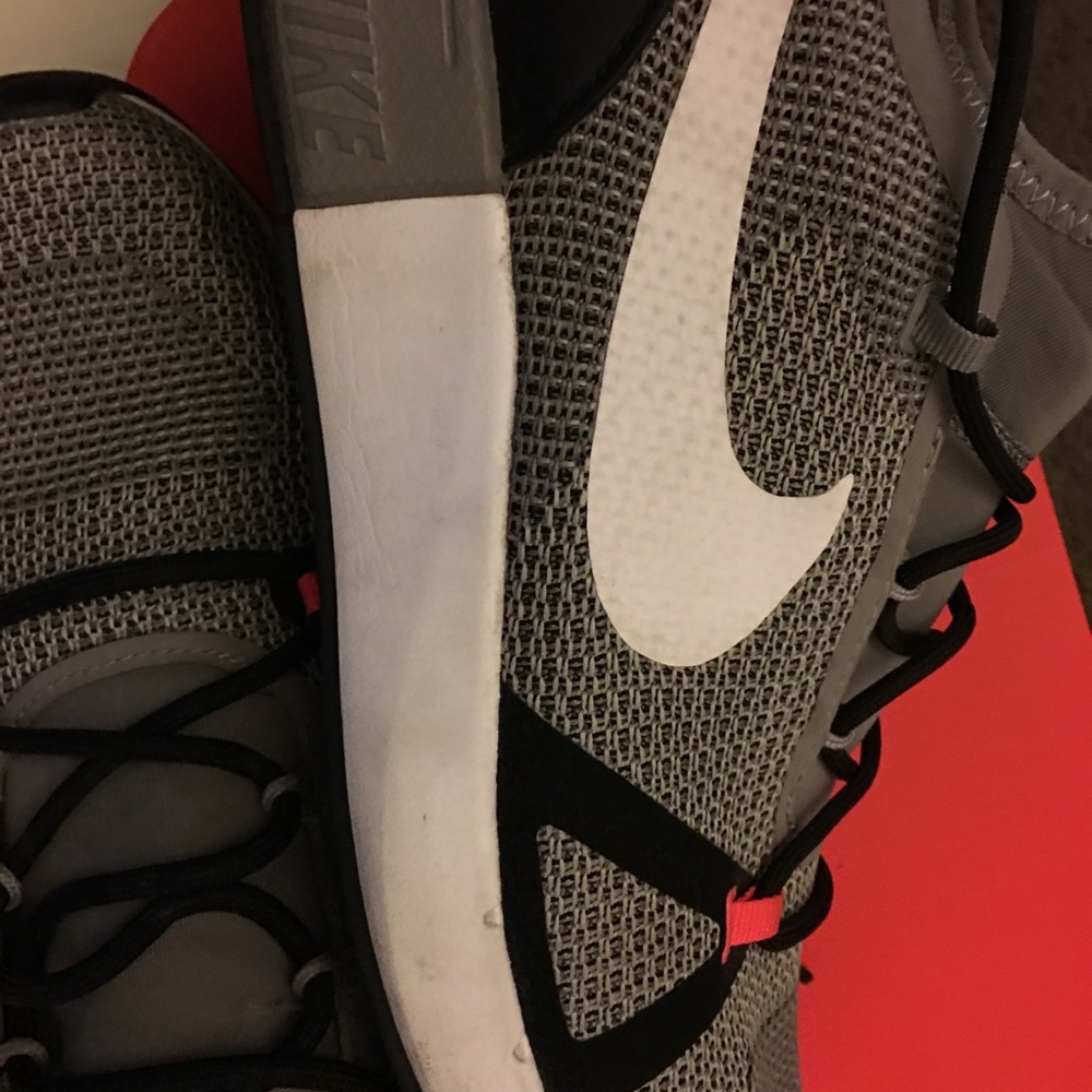 Nike Dual Runner size 10